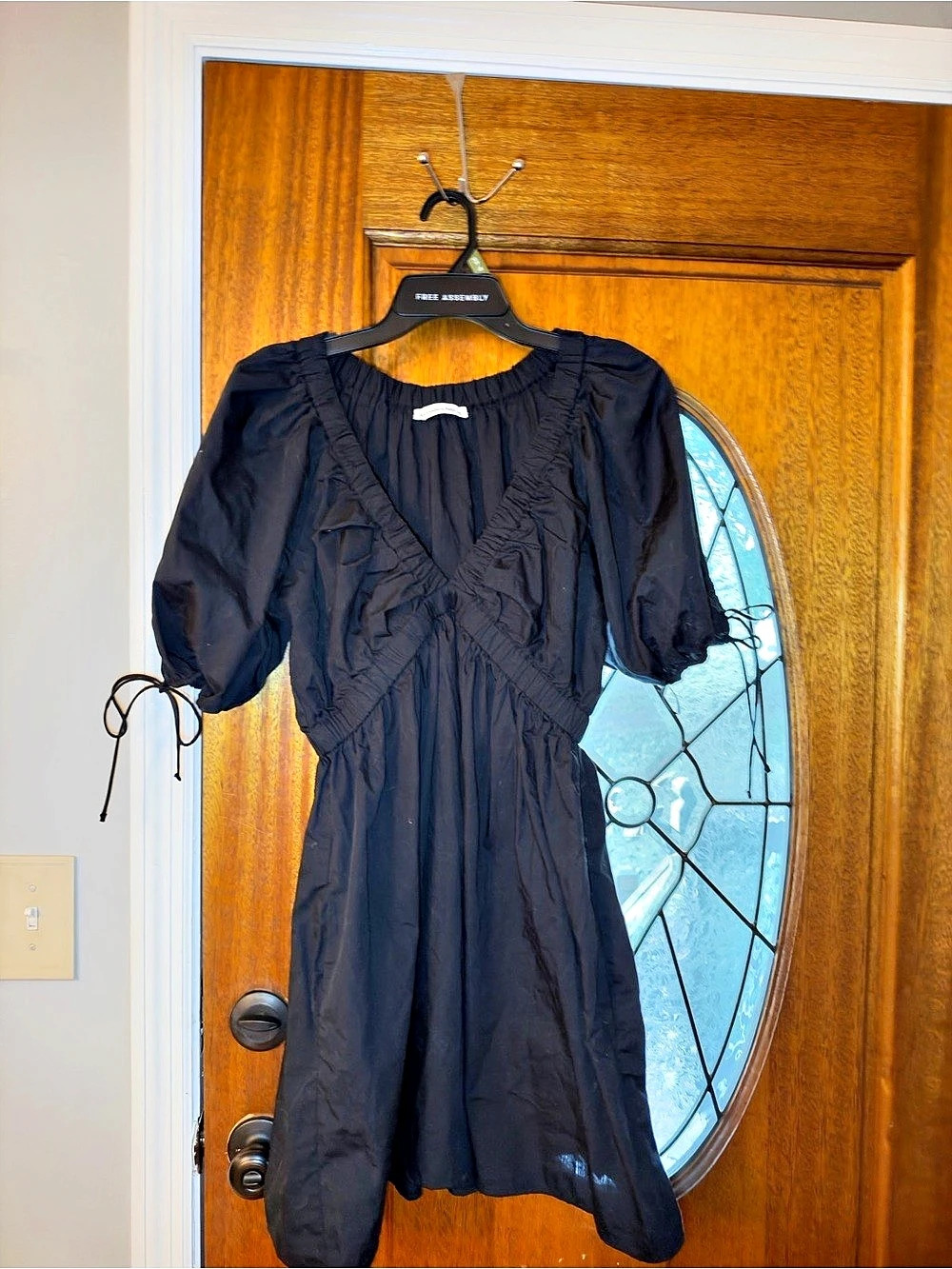 Abercrombie & Fitch Black Mini Dress Size large Like New